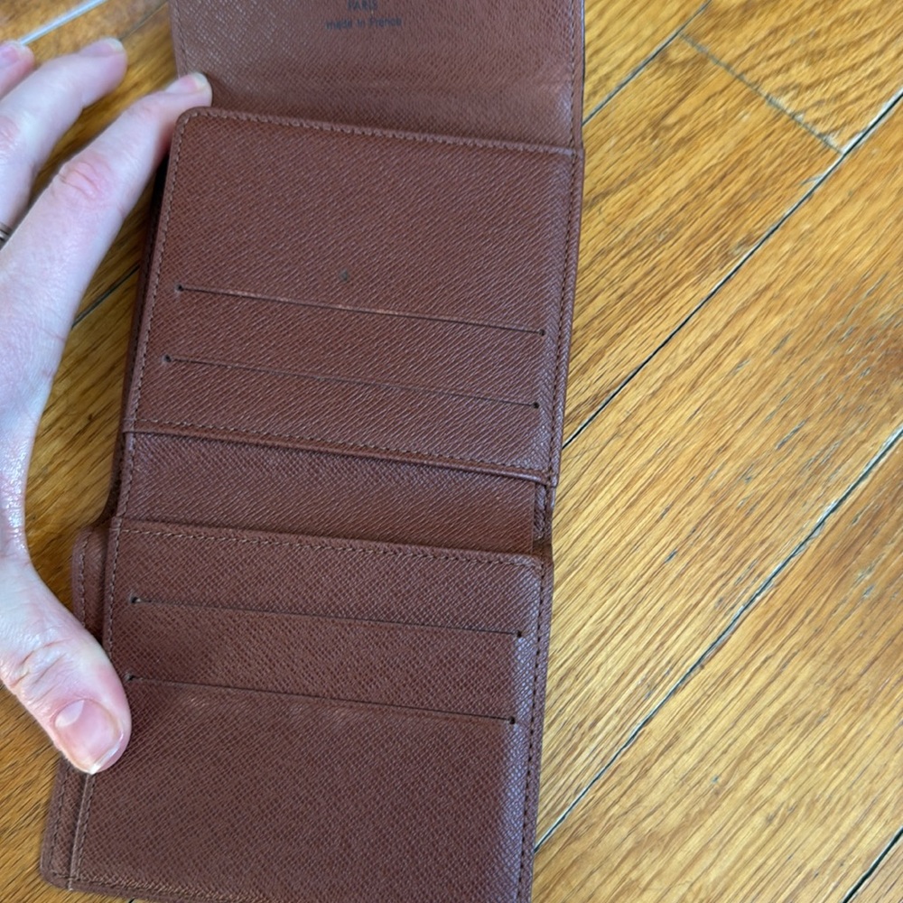 Louis Vuitton compact Elise wallet - Picture 6 of 11
